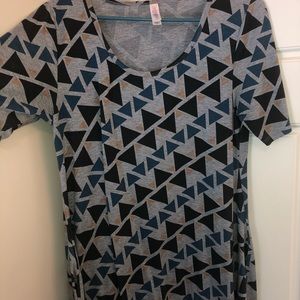 LuLaRoe Perfect T shirt
